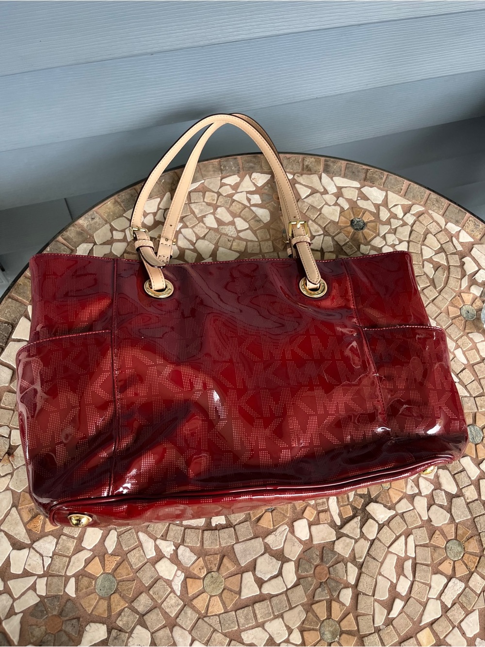Michael Kors Red Patent Tote with Cream Handles and Gold MK Charm - Picture 2 of 7
